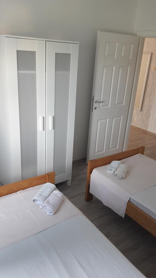 Apartments Leonarda Μούρτερ Εξωτερικό φωτογραφία