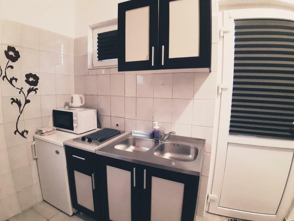 Apartments Leonarda Μούρτερ Εξωτερικό φωτογραφία